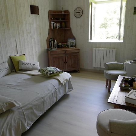 Au Pre Du Mignon Aux Portes Du Marais Poitevin Thorigny  Екстер'єр фото
